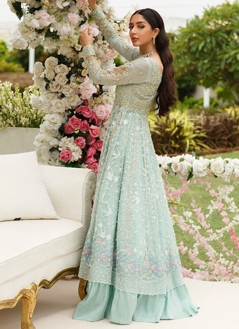 "Mint Green Tissue Kalidaar: Exquisite Handcrafted Ensemble with Floral Embroidery and Pearls"