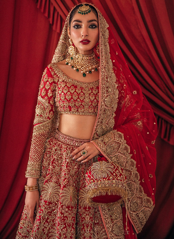 Bridal Lehnga Choli With Golden Embroidery