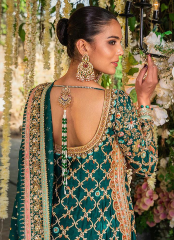 Aarkhe Pakistani Bridal Lehnga