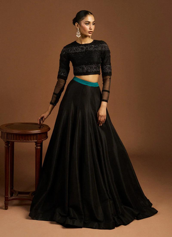 Black Lehenga-Choli Ensemble with Embellished Choli and Contrasting Belt